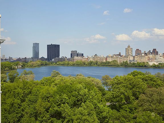 3rd image of 257 Central Park W APT 12D