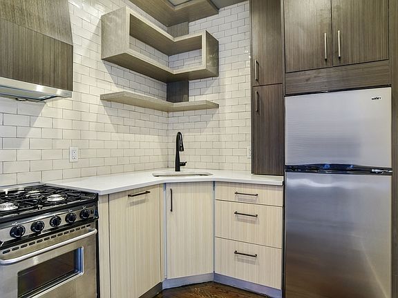 5th image of 1191 Bedford Ave APT 3R