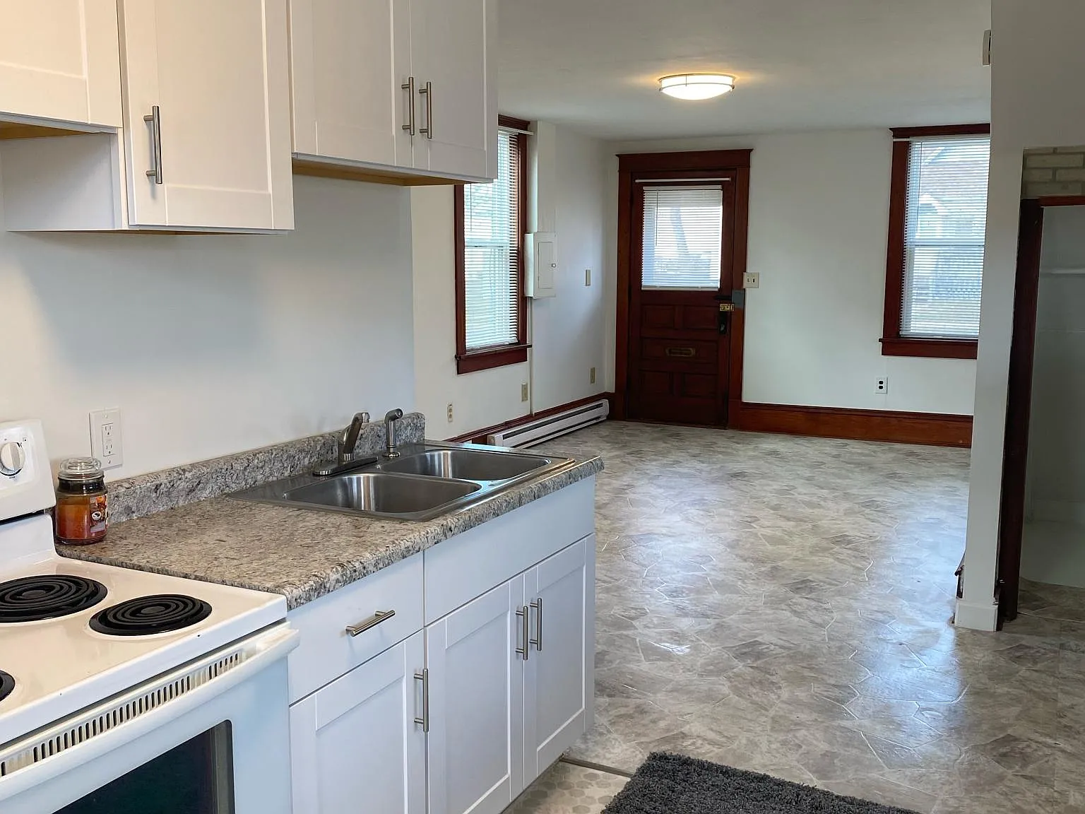 1 bed, 800 sqft, $800 — Photo 2