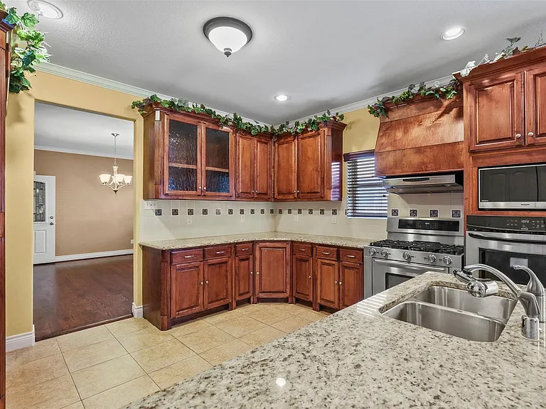 6149 Vickery Blvd #1 — Photo 4