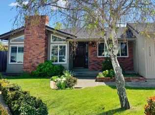1265 Heather Glen Cir, Hollister, CA 95023