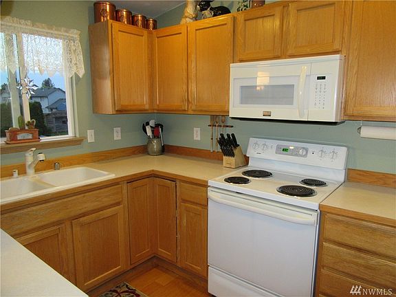 4th image of 6719 66th St NE