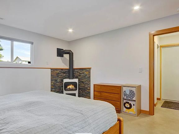 5th image of 12459 Ridge Pl