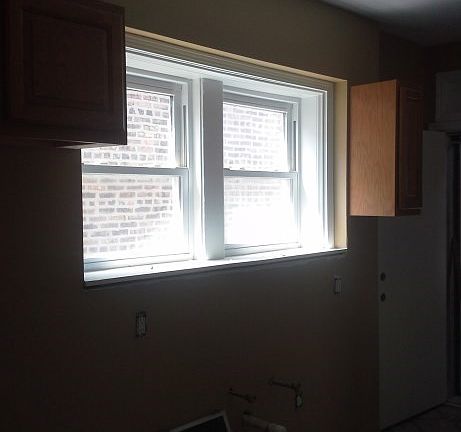 4th image of 7716 S Cornell Ave #3