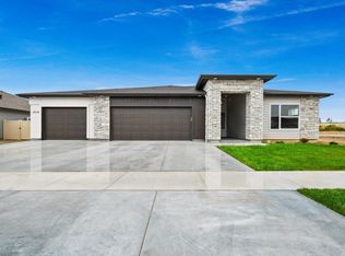 1010 E Tucman St, Kuna, ID 83634