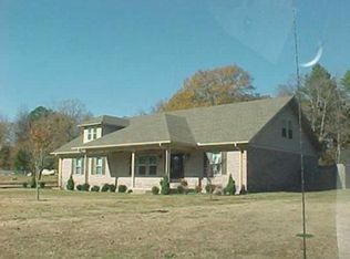 24 Country Ln, Morrilton, AR 72110