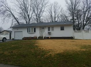 248 Orourke St, Brentwood, NY 11717