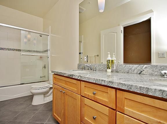 4th image of 222 Valencia St APT 7