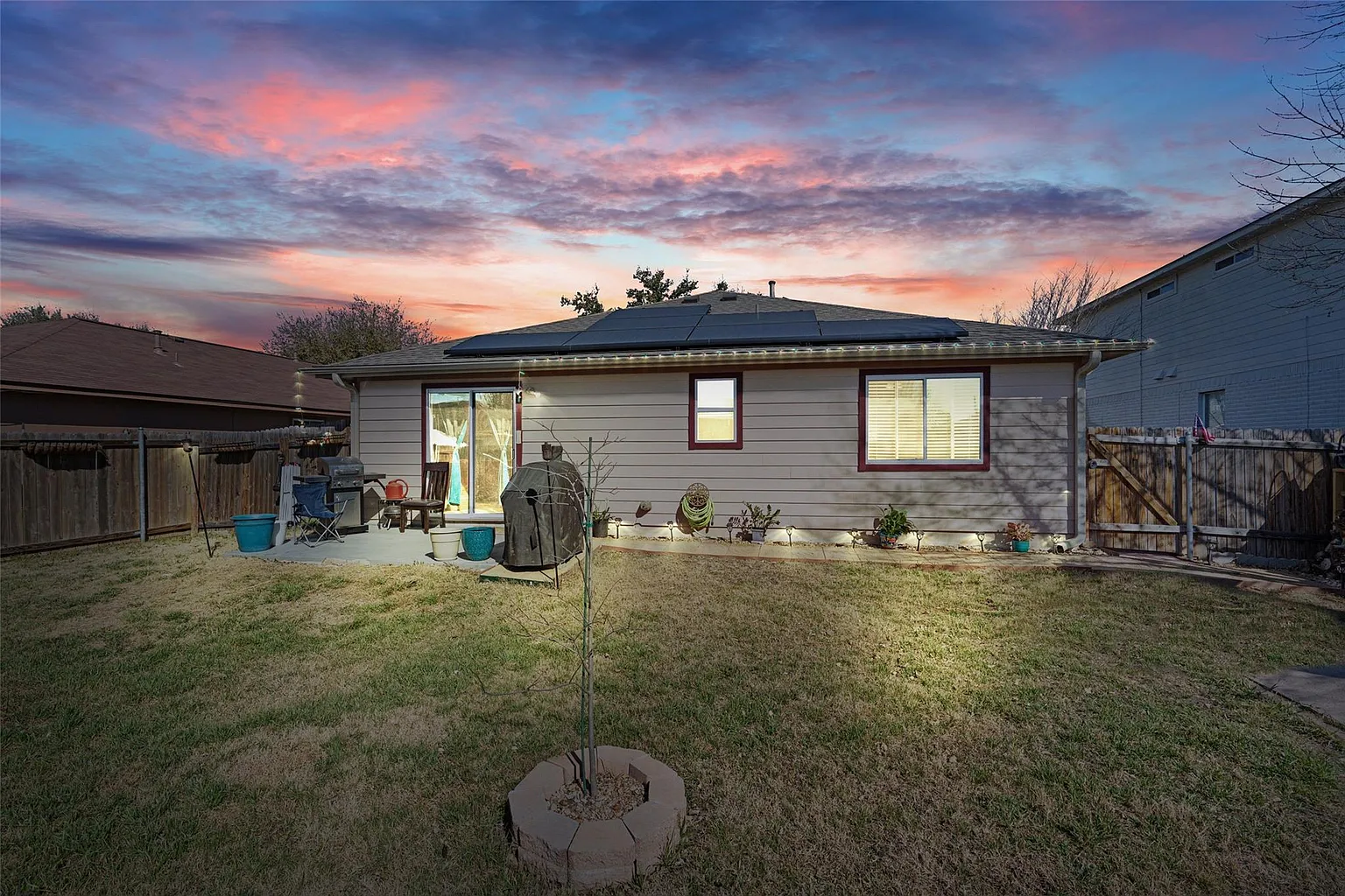 128 Steven St β photo 13