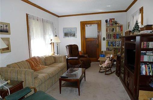 4th image of 5333 Newton St