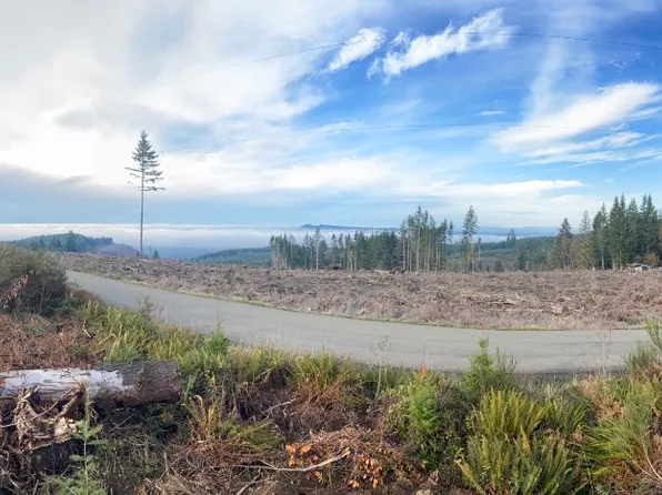(undisclosed Address), Colton, OR 97017