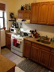 Rented by Maximus Realty Group