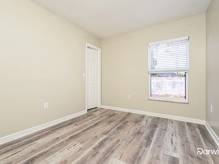 1602 Allenton Ave — Photo 12
