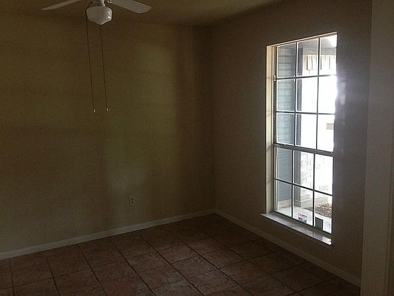 2nd image of 8414 Leafdale Dr