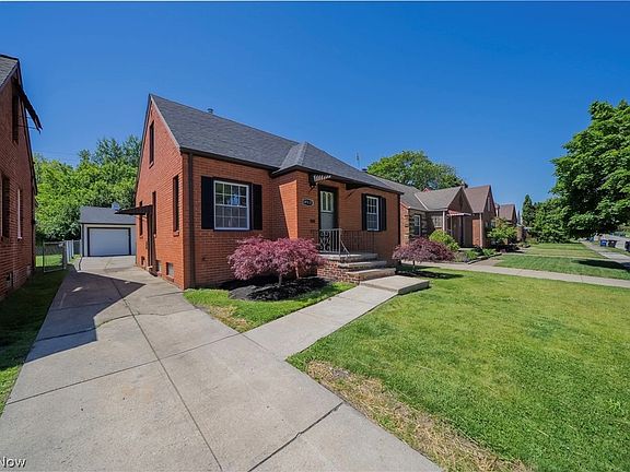 2nd image of 14531 Orchard Park Ave