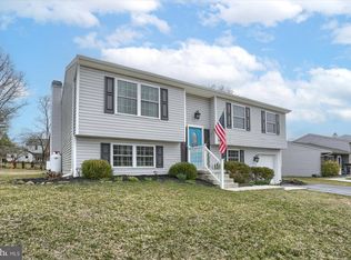 5574 Banbridge Dr, Harrisburg, PA 17112