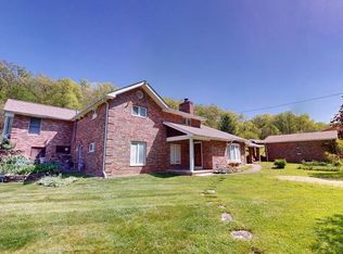 5040A Darnell Rd, Huntington, WV 25705