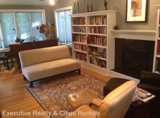 1834 Highland Pkwy, Saint Paul, MN 55116