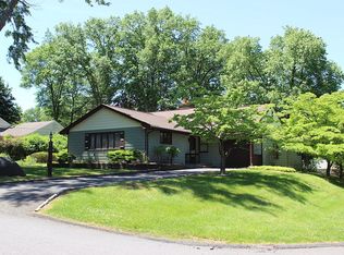 293 Brookway Ave, Valley Cottage, NY 10989