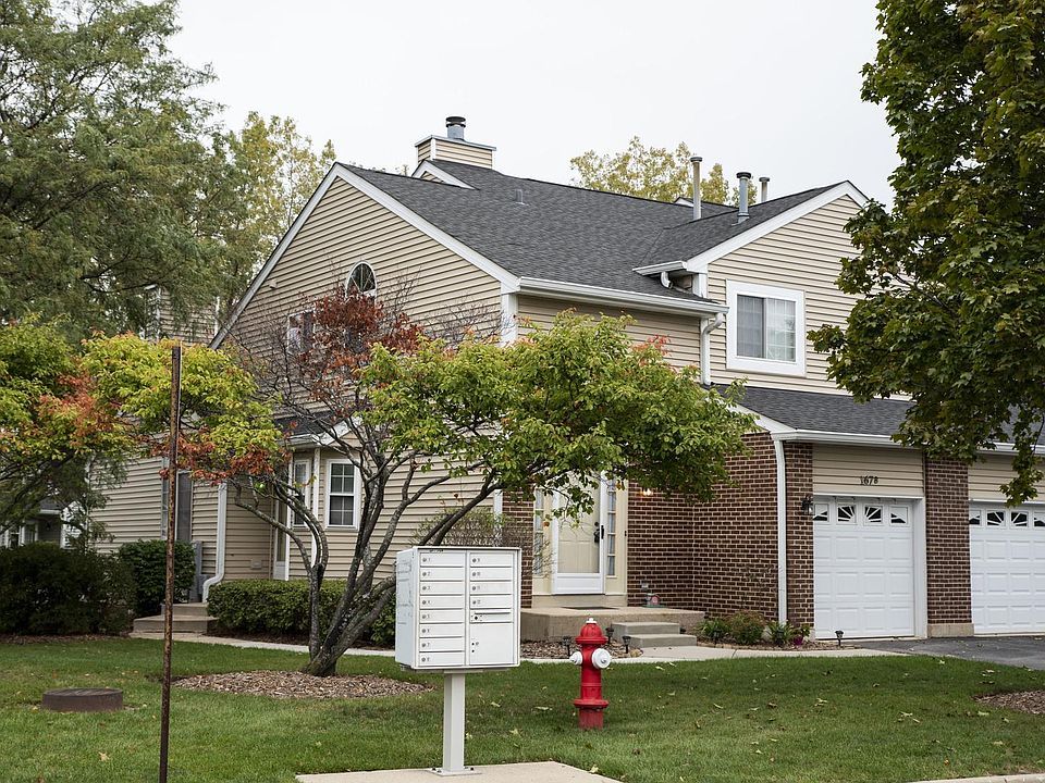1st image of 167 Winchester Dr Unit B
