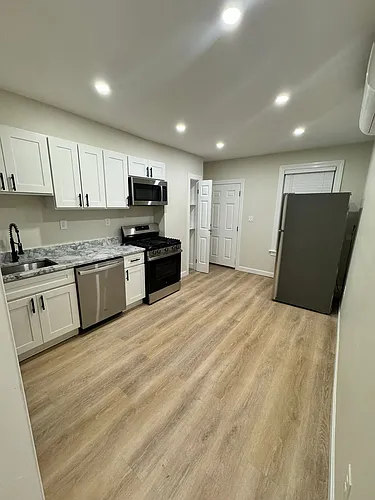 44 Saxton St #1 Photo 1