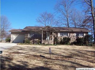 210 Dogwood Dr, Boaz, AL 35957