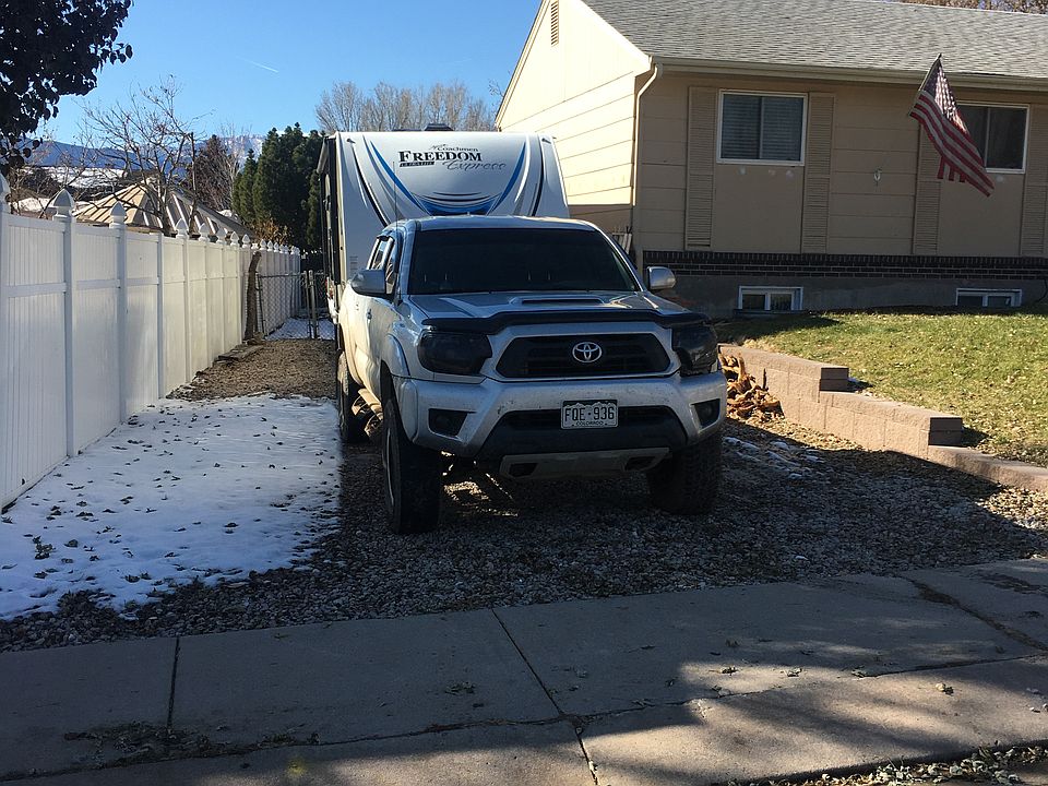 2nd image of 218 Sandburg Ln