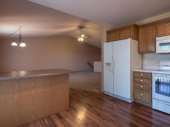 dining/living room