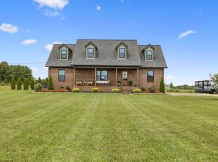 1856 Sawgrass Ln, Chapel Hill, TN 37034