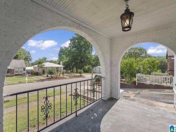 3rd image of 1357 Park Ave
