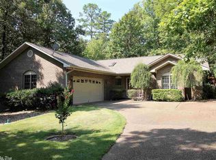 3 Pintuerero Ln, Hot Springs Village, AR 71909