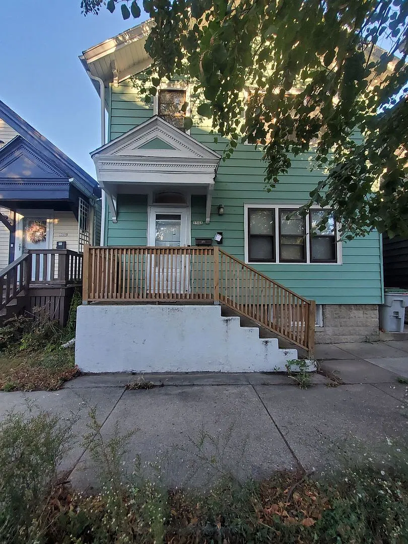 1505-1505A S 3rd St. (Duplex) — Photo 1