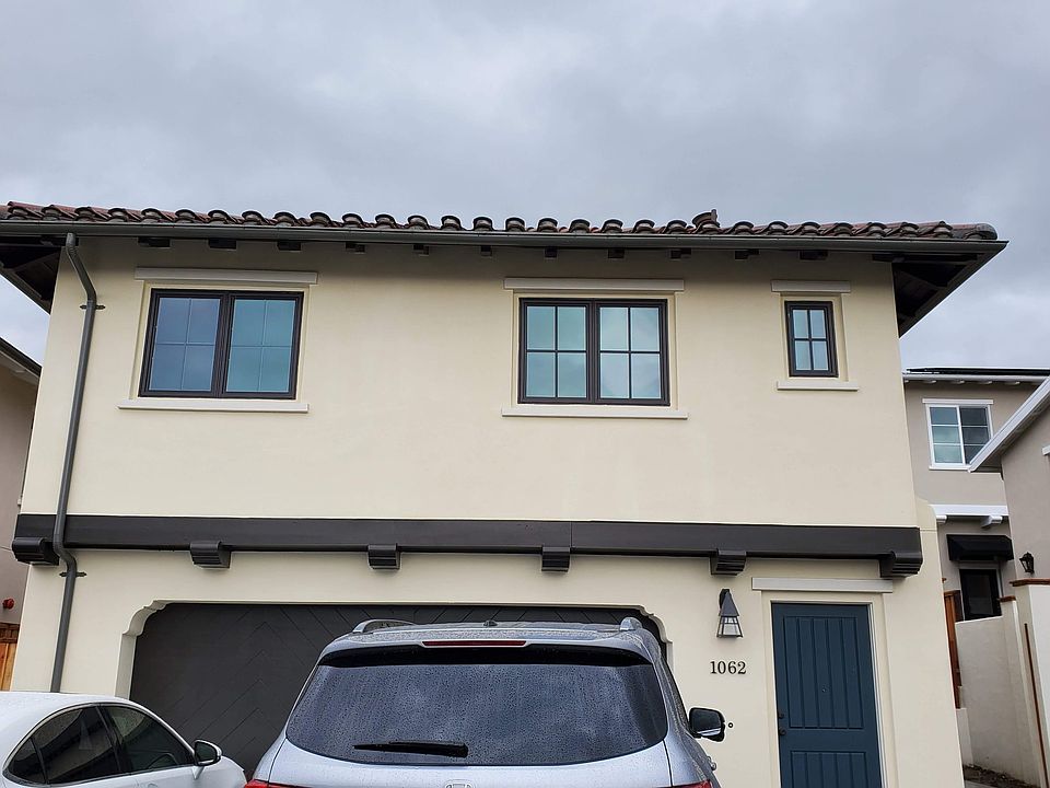 1st image of 1067 N Park Victoria Dr