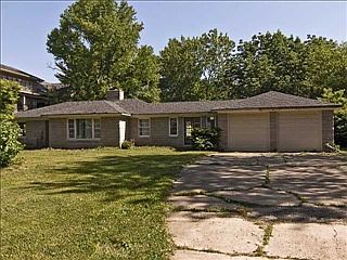 1st image of 4903 E Kessler Dr