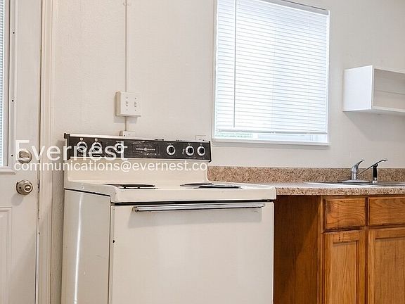4th image of 43408 SE North Bend Way #5