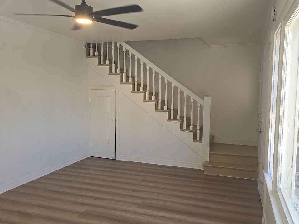 1st image of 2640 S Manhattan Pl #2640