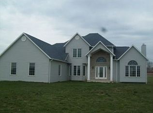 W1714 Fur Farm Rd, NEW HOLSTEIN, WI 53061