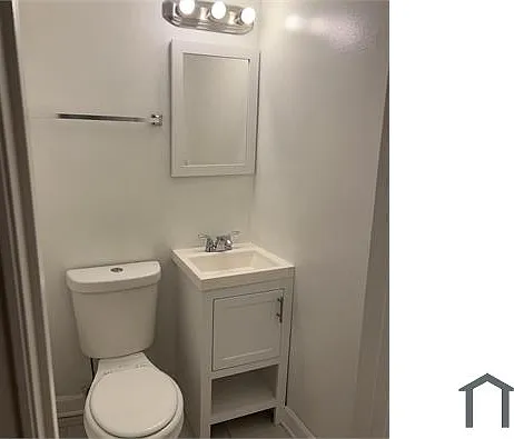 5910 S King Dr #2 — Photo 7