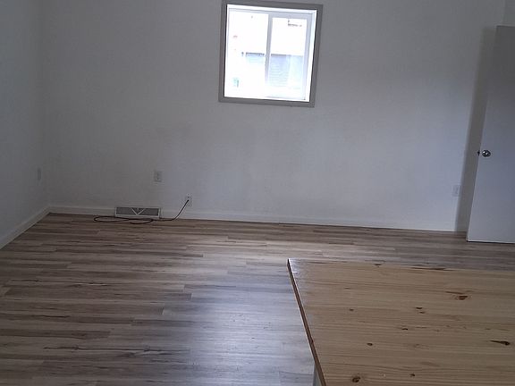 Large open area for Family dining.