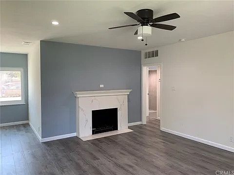 4th image of 771 Campus Way