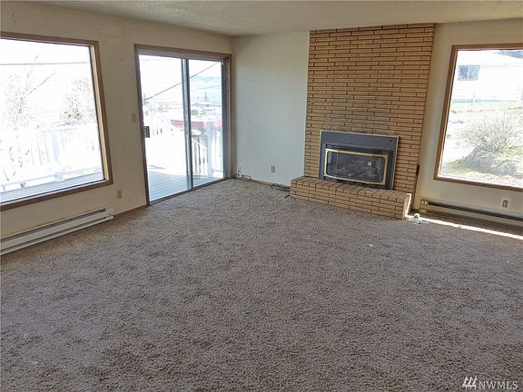 2nd image of 431 Ronald Dr