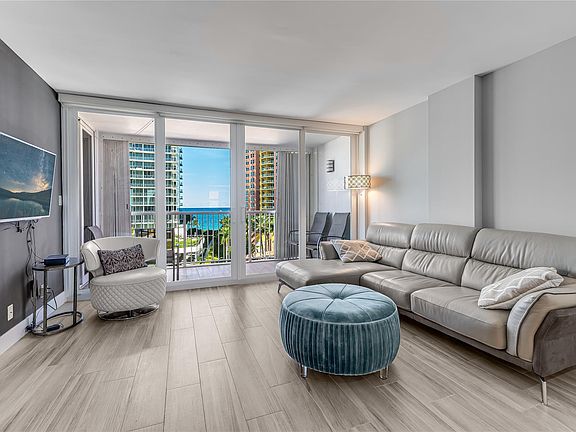 2nd image of 2200 NE 33rd Avenue #8G