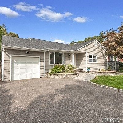 3rd image of 57 Brennan St