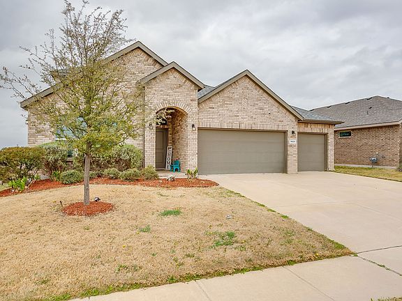 2nd image of 1824 Millbrae Rd