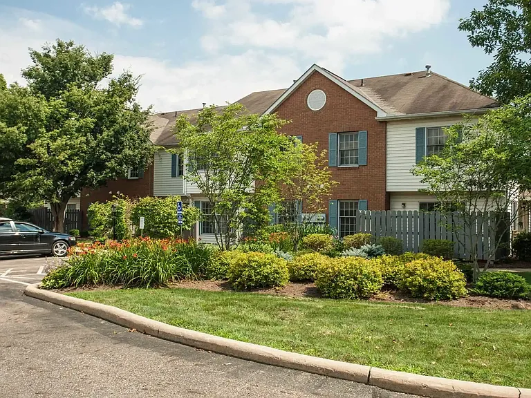 Remington Station Townhouses — Photo 4