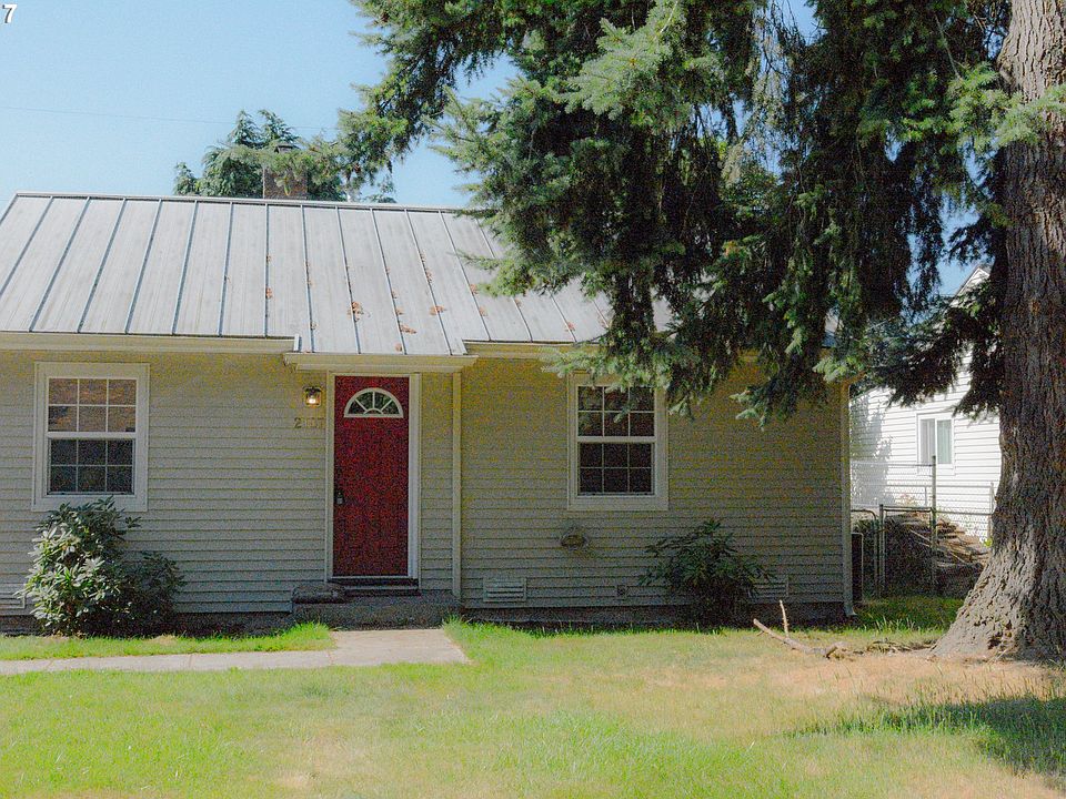 1st image of 2107 W 28th St
