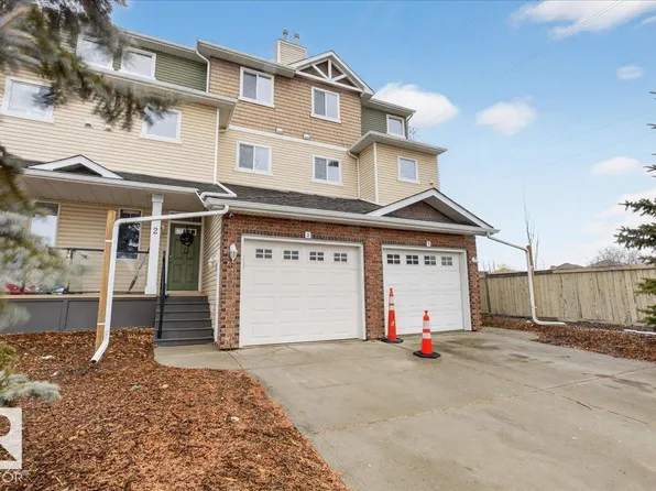 3010 33rd Ave NW #2, Edmonton, AB T6T 0C3