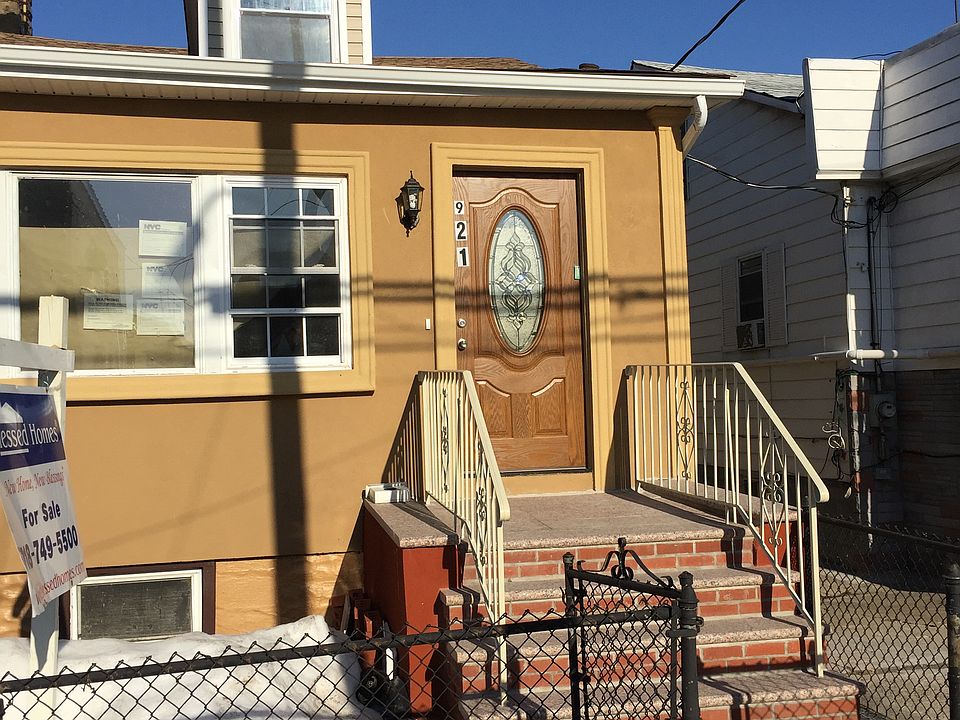 1st image of 921. E 88th Street