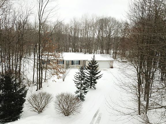 3rd image of 13300 Sadler Dr NE