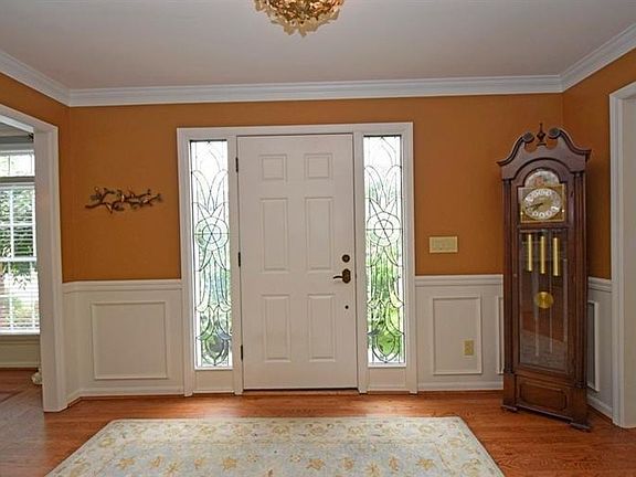 2nd image of 7599 Brookstone Dr